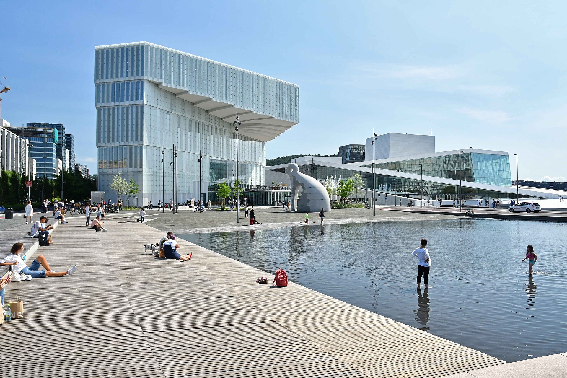 Deichman library and the Opera on Dronning Eufemias gate